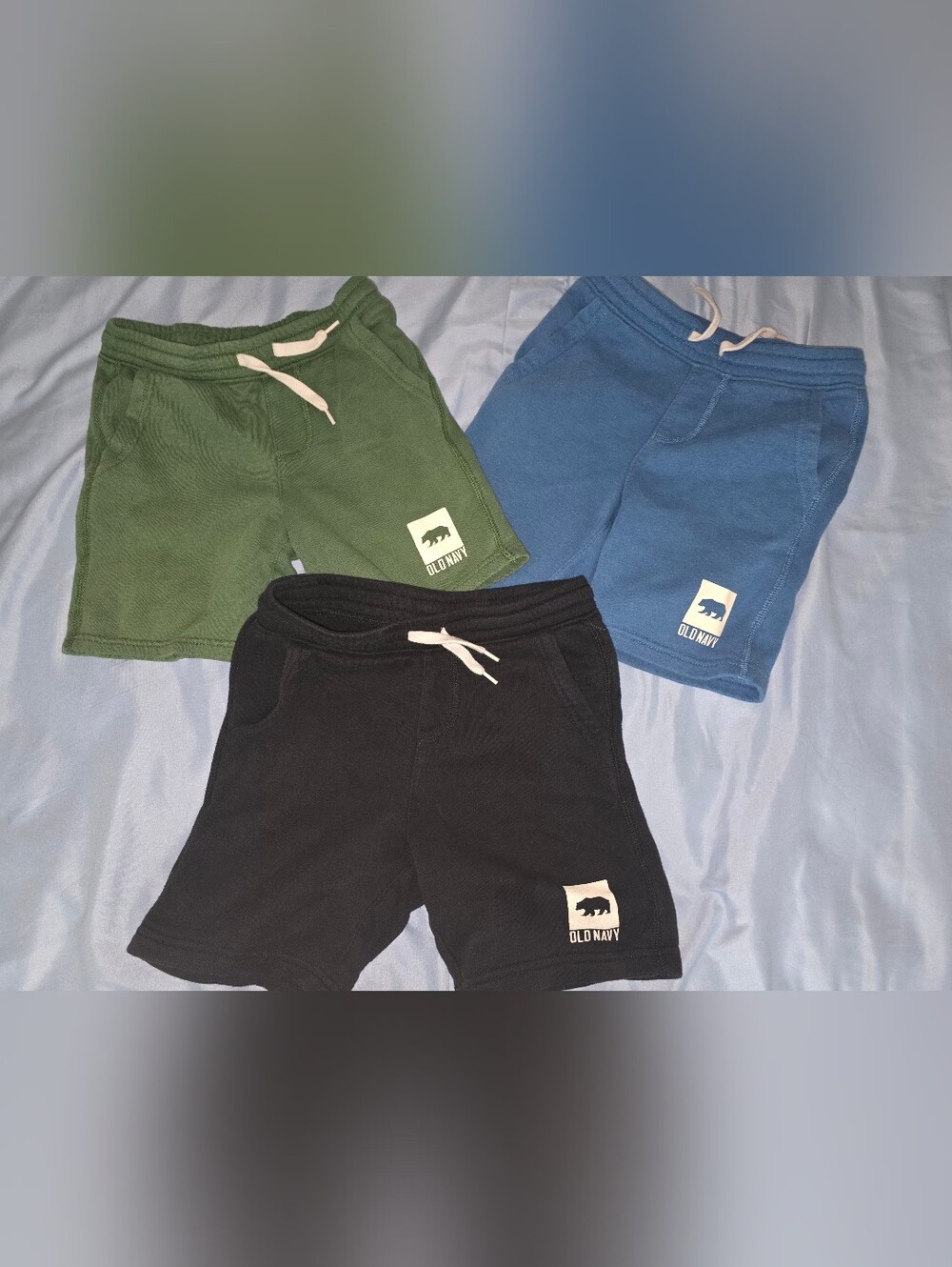 Old Navy Kids Shorts in Black, Blue & Green Boys Size 6/7